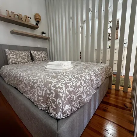 Bonjardim Bright Oporto